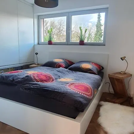 Small Lake Apartment Bergisch Gladbach Exterior foto