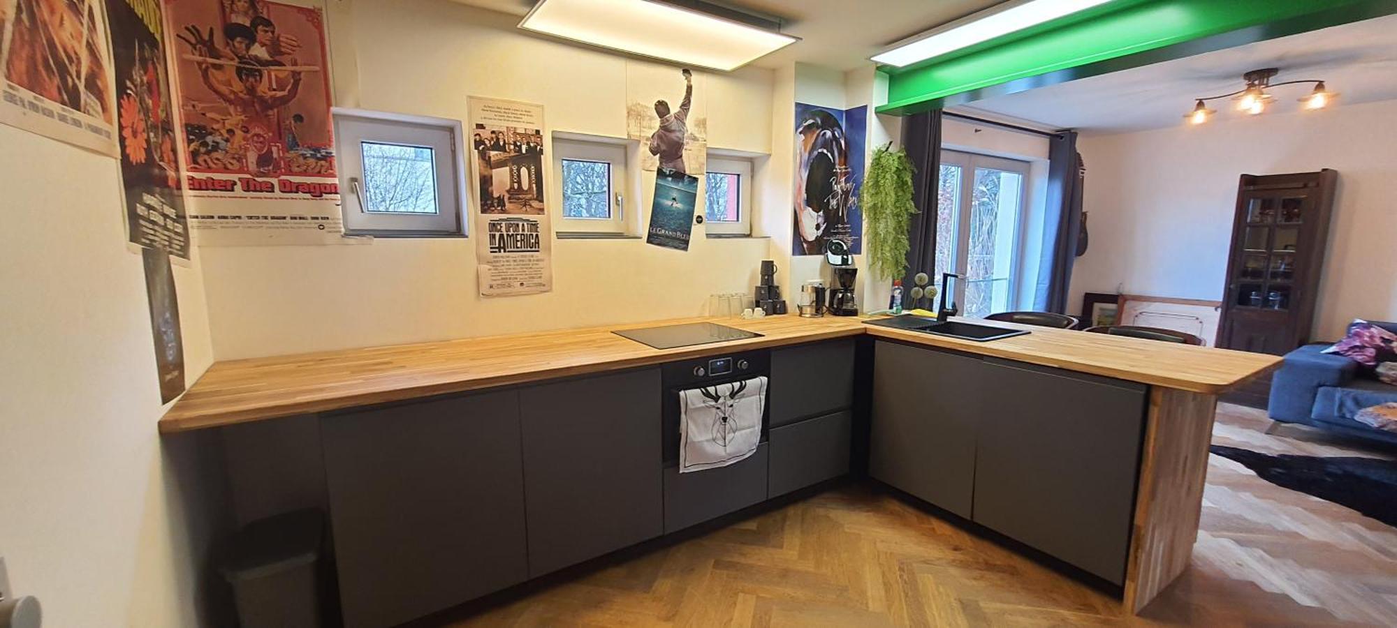 Small * Bergisch Gladbach