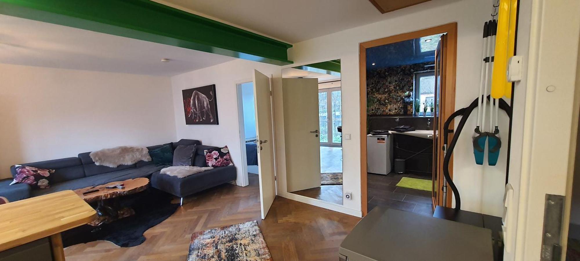 Apartment Small Bergisch Gladbach